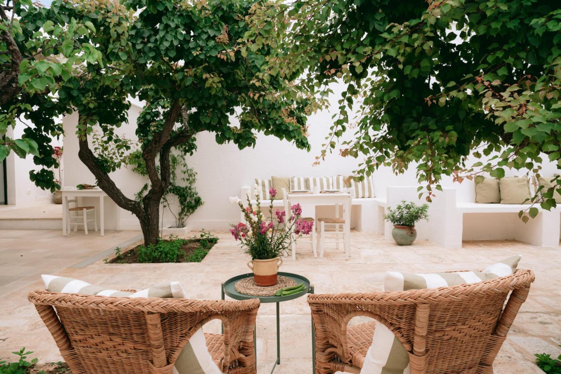 Oltre gli Ulivi Bed and Breakfast Ostuni Esterno foto