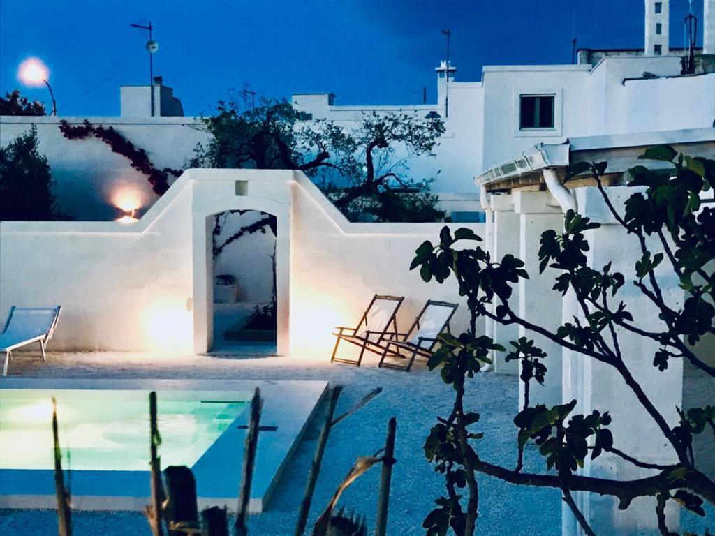 Oltre gli Ulivi Bed and Breakfast Ostuni Esterno foto